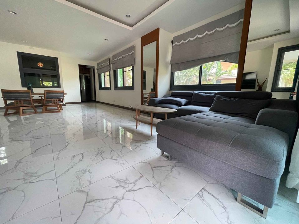 4 Bedroom House For Rent in Nong Khwai, Hang Dong, Chiang Mai - Image 27