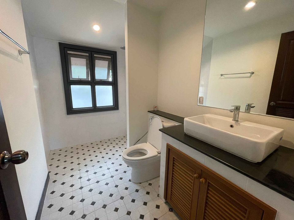 4 Bedroom House For Rent in Nong Khwai, Hang Dong, Chiang Mai - Image 21