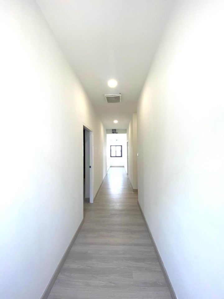 4 Bedroom House For Sale in Mae Hia, Mueang Chiang Mai, Chiang Mai - Image 4