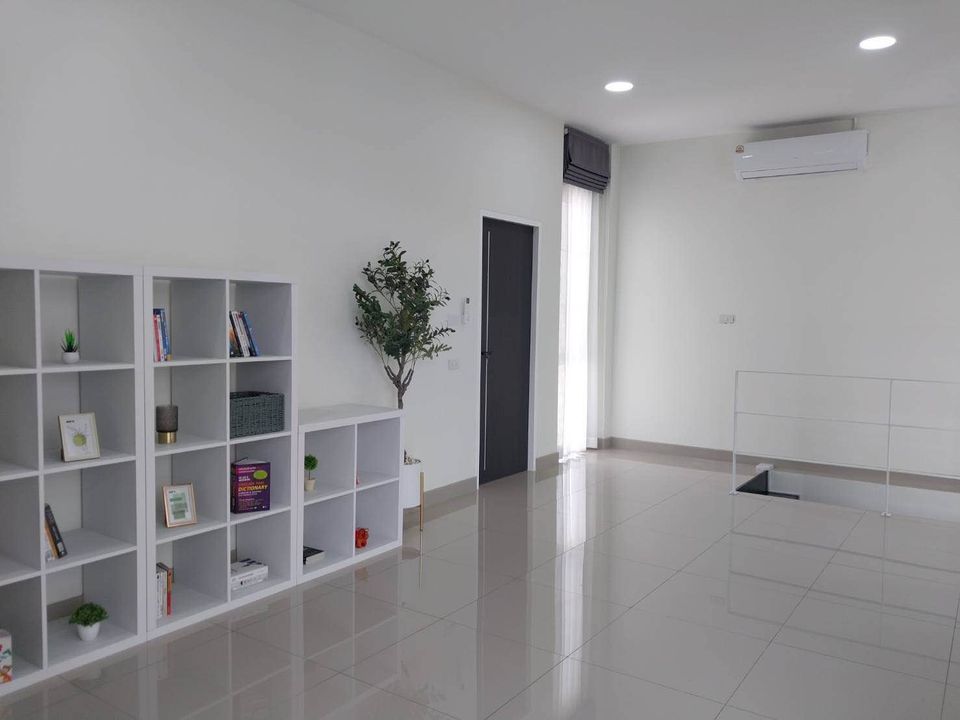 5 Bedroom House For Sale in Nong Phueng, Saraphi, Chiang Mai - Image 8