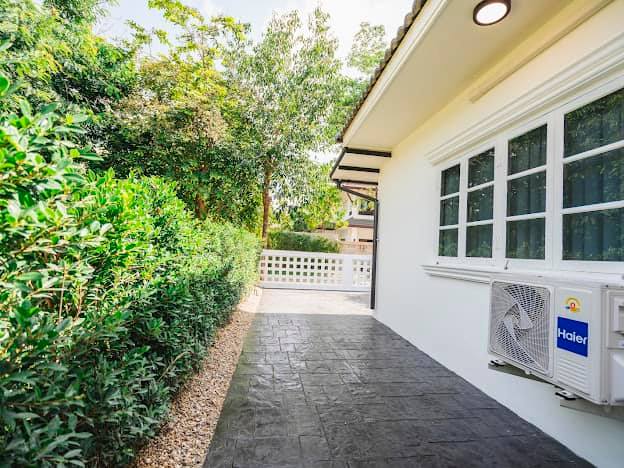 3 Bedroom House For Sale in San Phak Wan, Hang Dong, Chiang Mai - Image 9