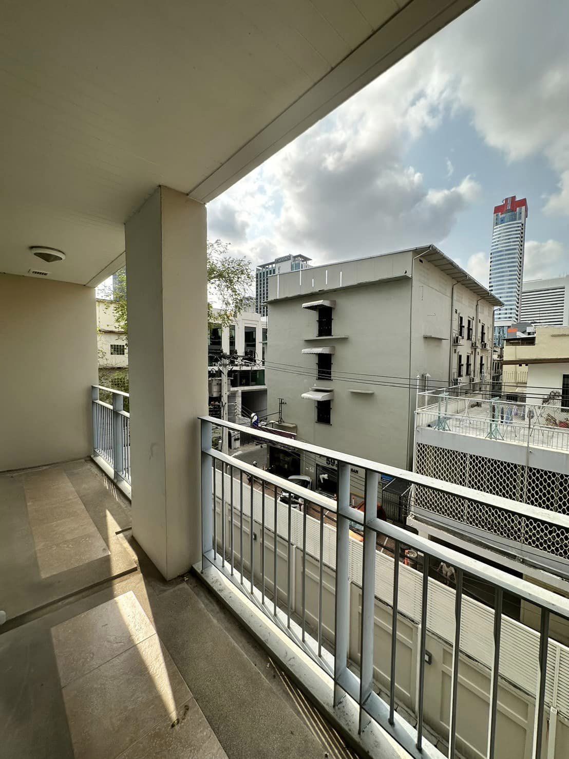 2 Bedroom Condo For Sale in Si Phraya, Bang Rak, Bangkok - Image 14
