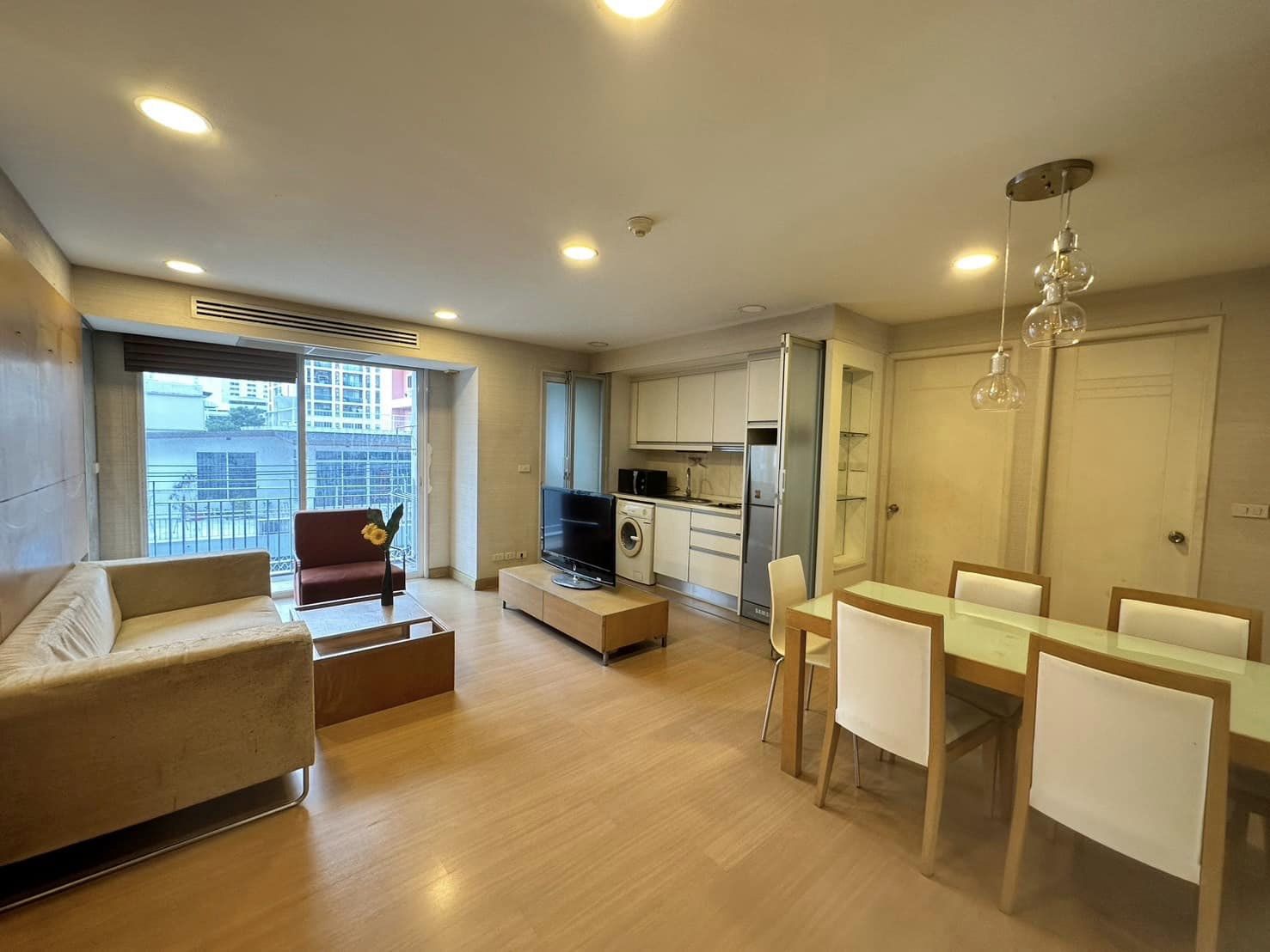 2 Bedroom Condo For Sale in Si Phraya, Bang Rak, Bangkok - Image 1