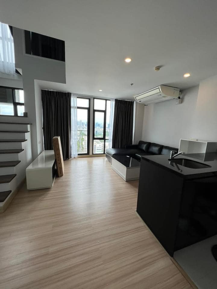 Bangkok Horizon Sathorn - Image 3