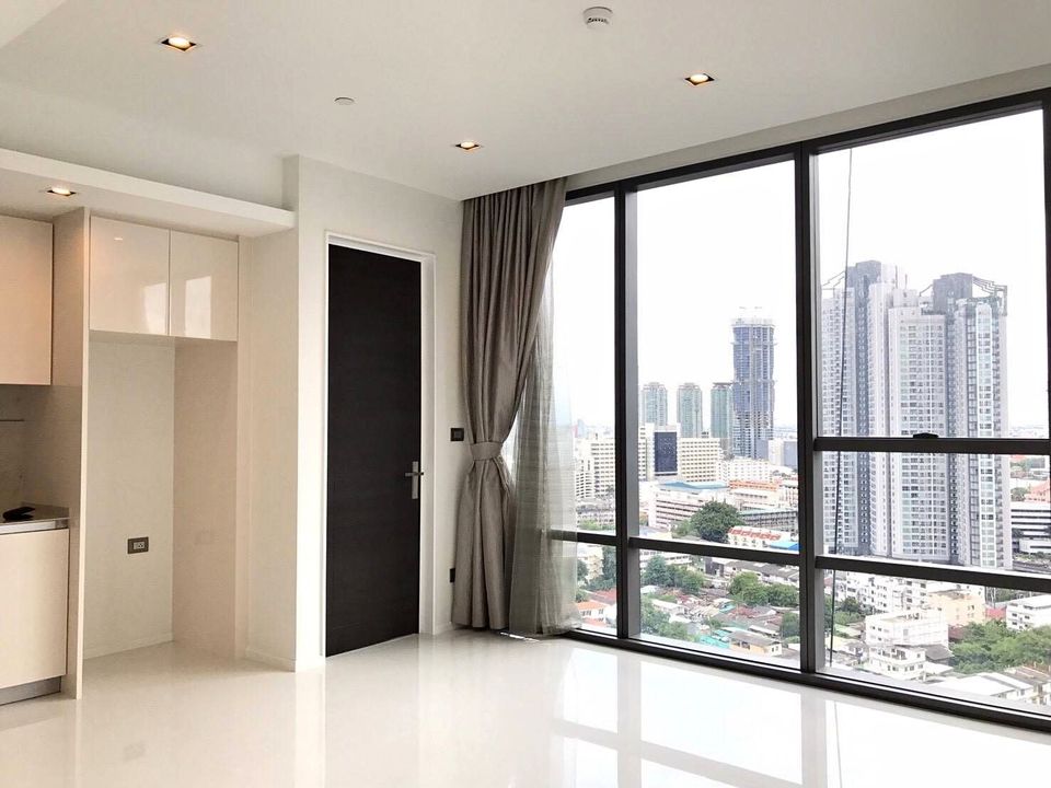 1 Bedroom Condo For Sale in Thung Wat Don, Sathon, Bangkok - Image 1