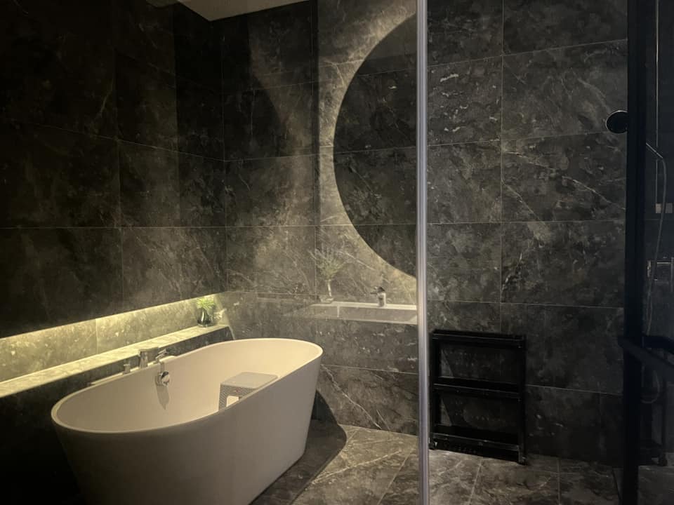 3 Bedroom Condo For Sale in Khlong San, Khlong San, Bangkok - Image 7