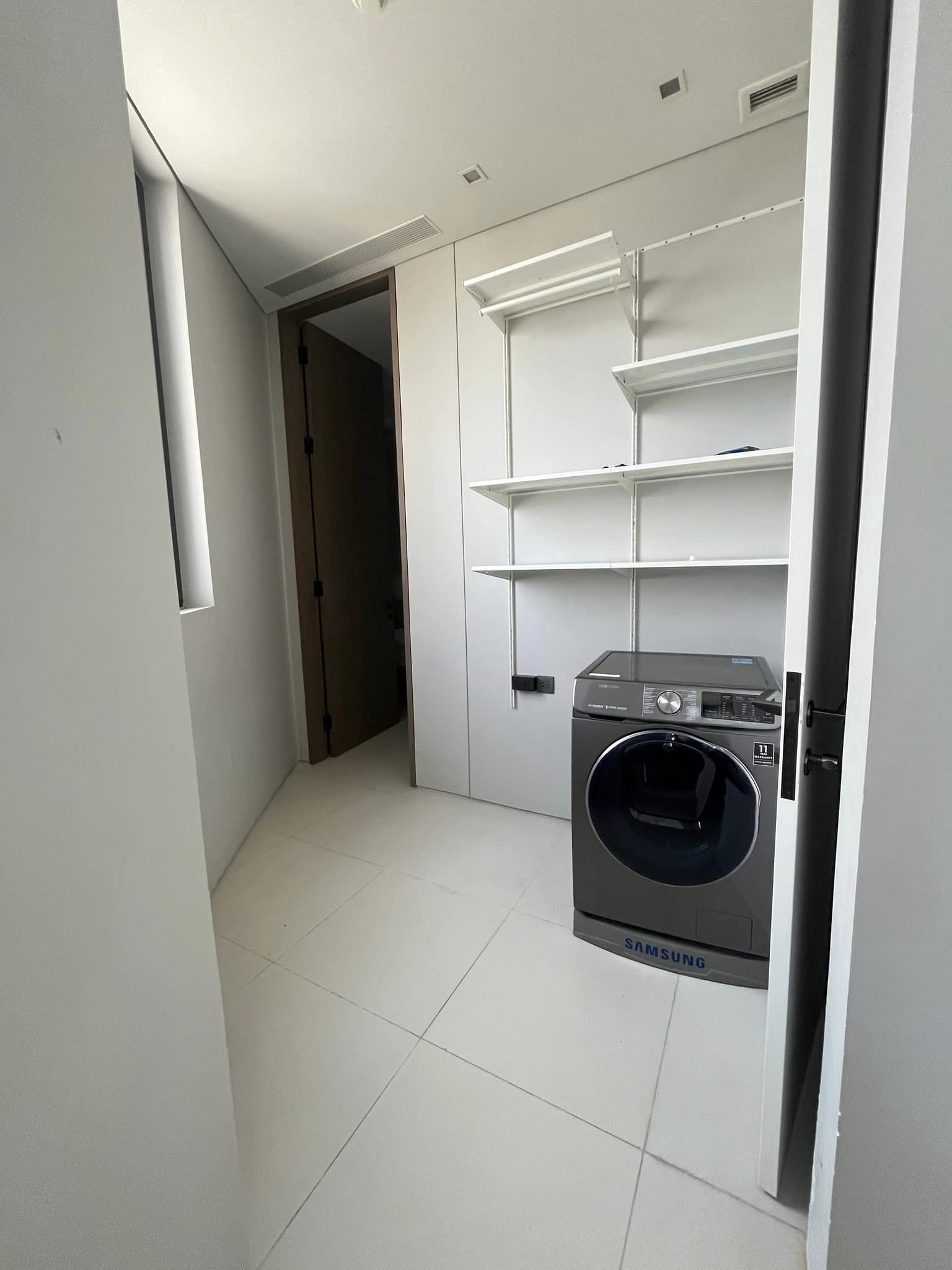 3 Bedroom Condo For Sale in Khlong San, Khlong San, Bangkok - Image 11