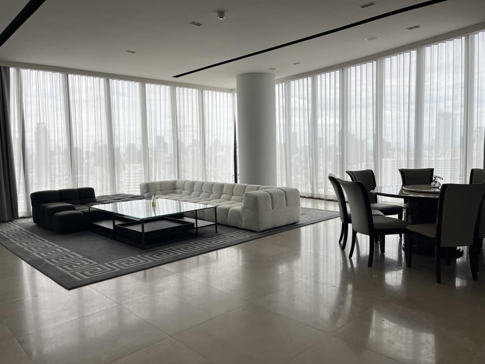 3 Bedroom Condo For Sale in Khlong San, Khlong San, Bangkok - Image 1