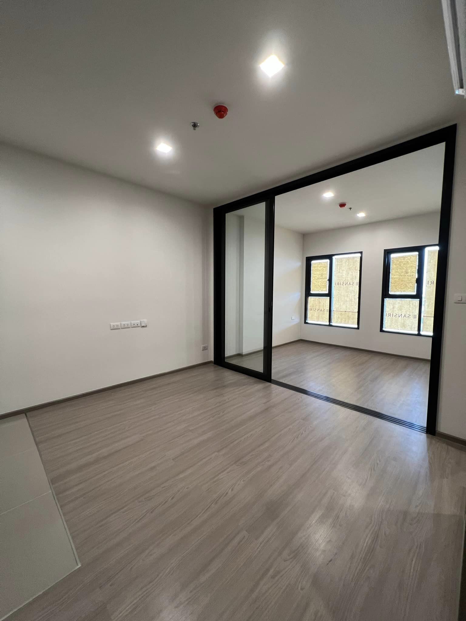 The Base Petchaburi-Thonglor - Image 1