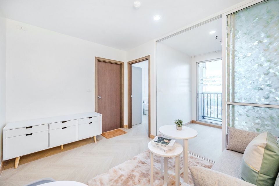 1 Bedroom Condo For Sale in Phra Khanong Nuea, Vadhana, Bangkok - Image 2