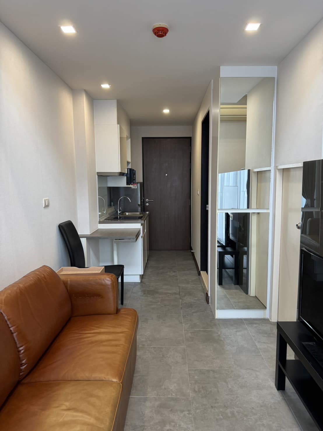 Beyond Sukhumvit Condominium - Image 2