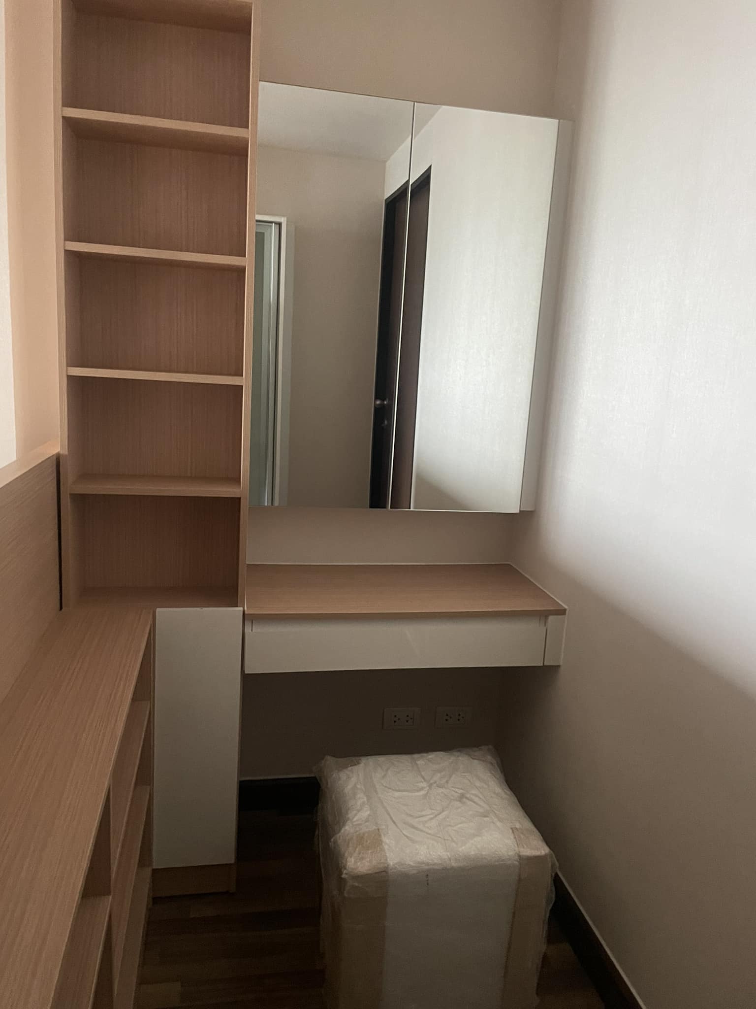 Beyond Sukhumvit Condominium - Image 5