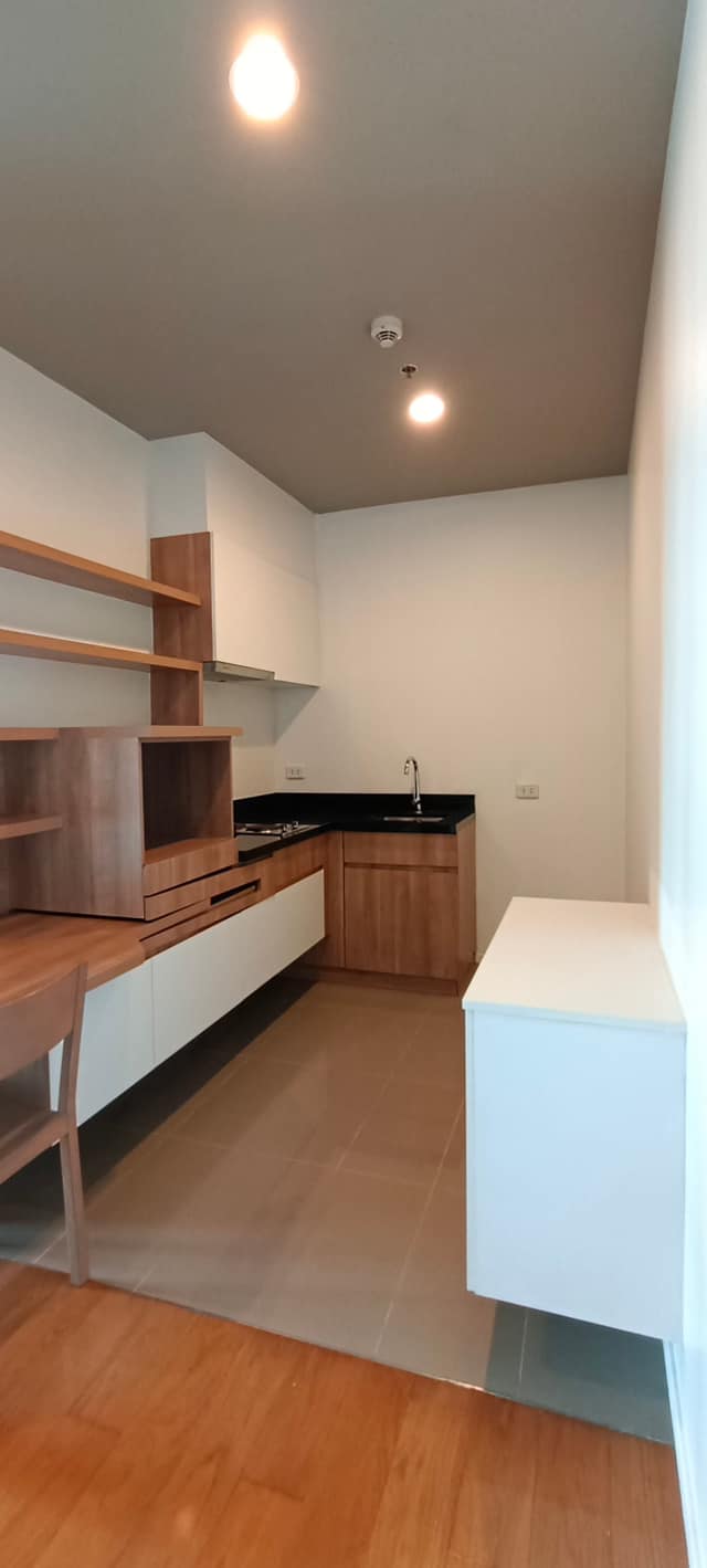 1 Bedroom Condo For Sale in Phra Khanong Nuea, Vadhana, Bangkok - Image 3