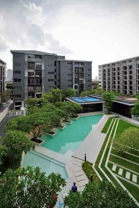 Blossom Condo Sathon-Charoen Rat - Image 6