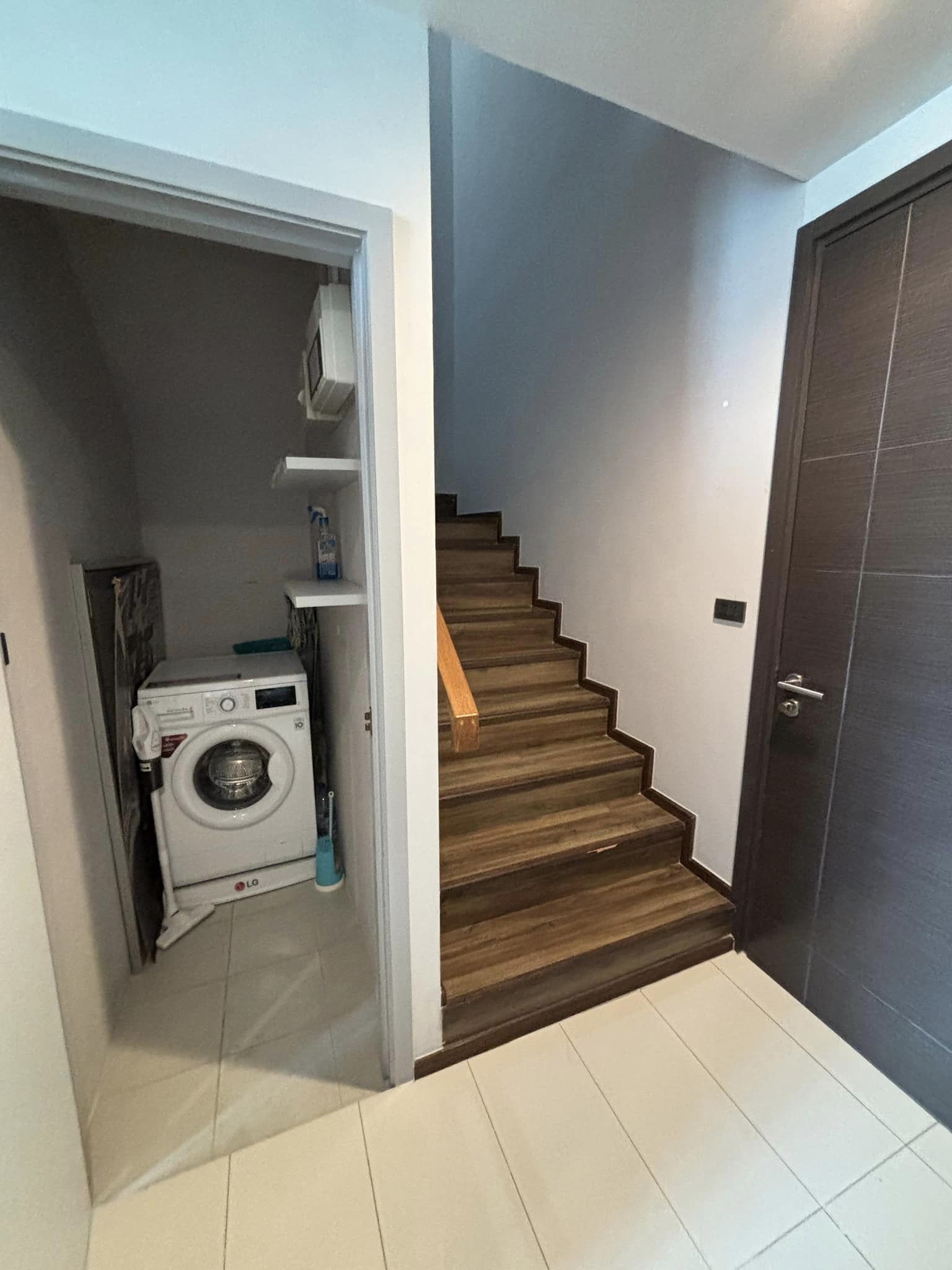 2 Bedroom Condo For Sale in Khlong Tan Nuea, Vadhana, Bangkok - Image 12