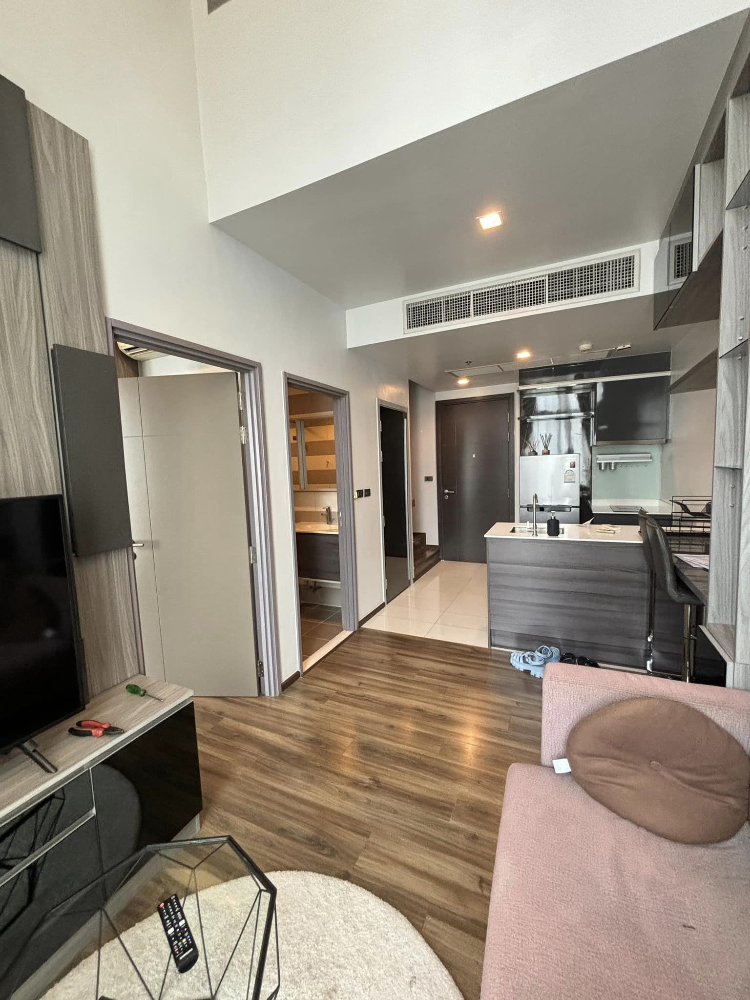 2 Bedroom Condo For Sale in Khlong Tan Nuea, Vadhana, Bangkok - Image 2