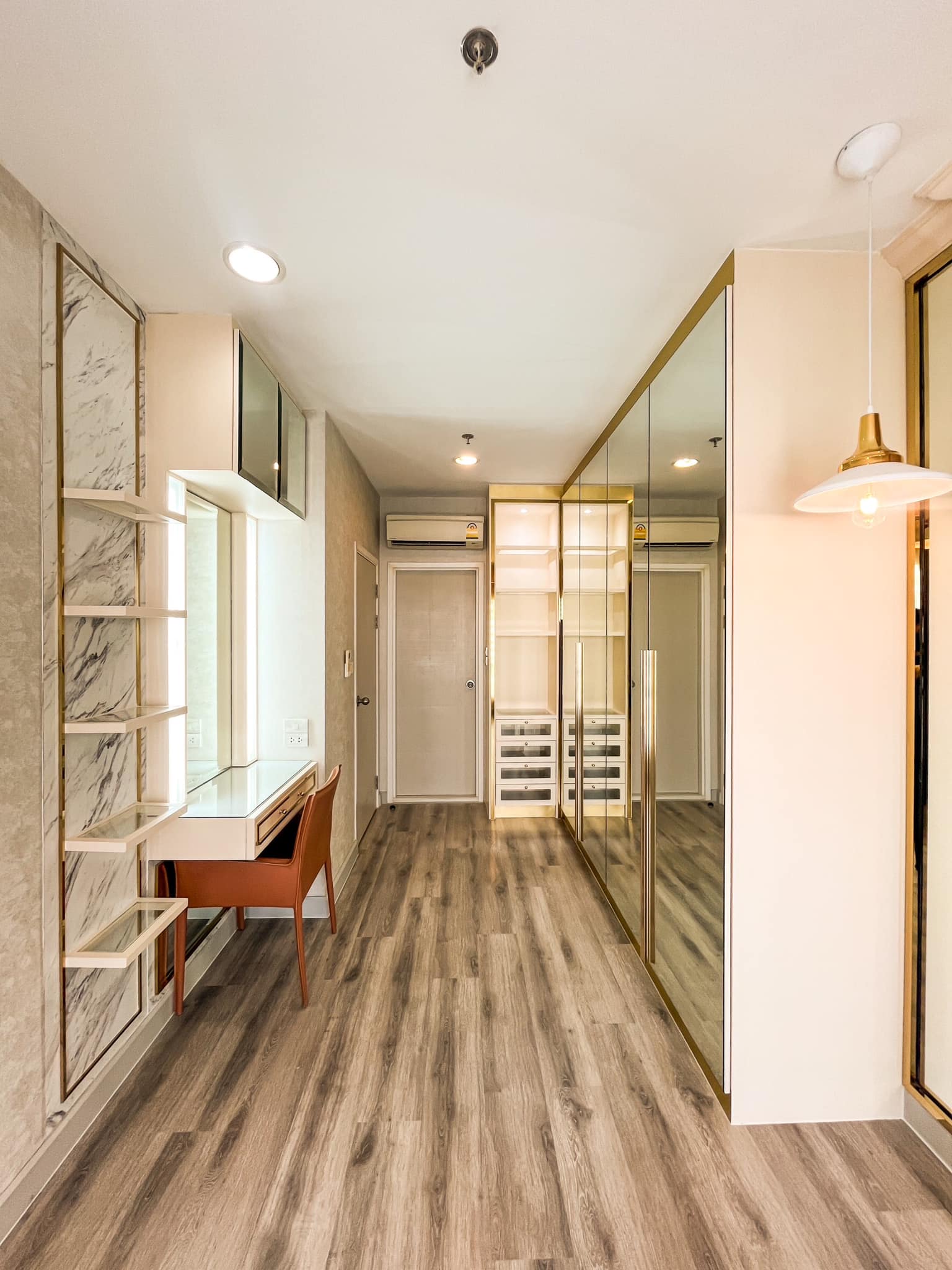 Centric Sathon-St Louis - Image 2