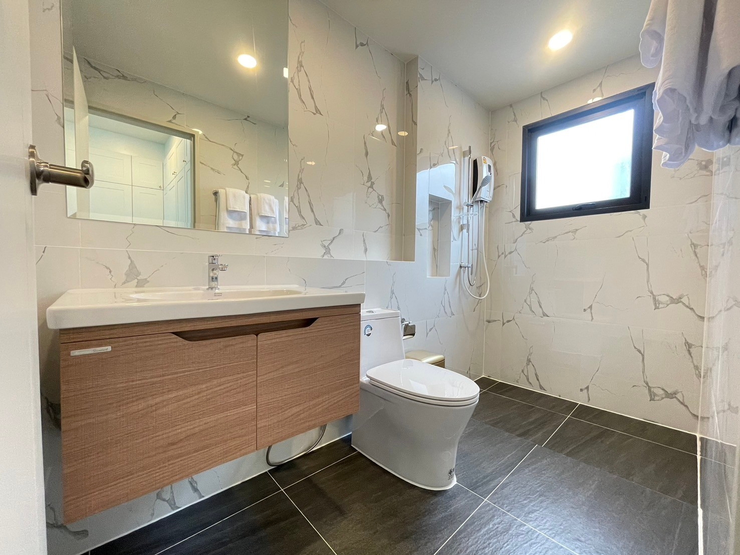 4 ห้องนอน บ้านเดี่ยว สำหรับเช่า ใน บางแก้ว, บางพลี, สมุทรปราการ - Image 20