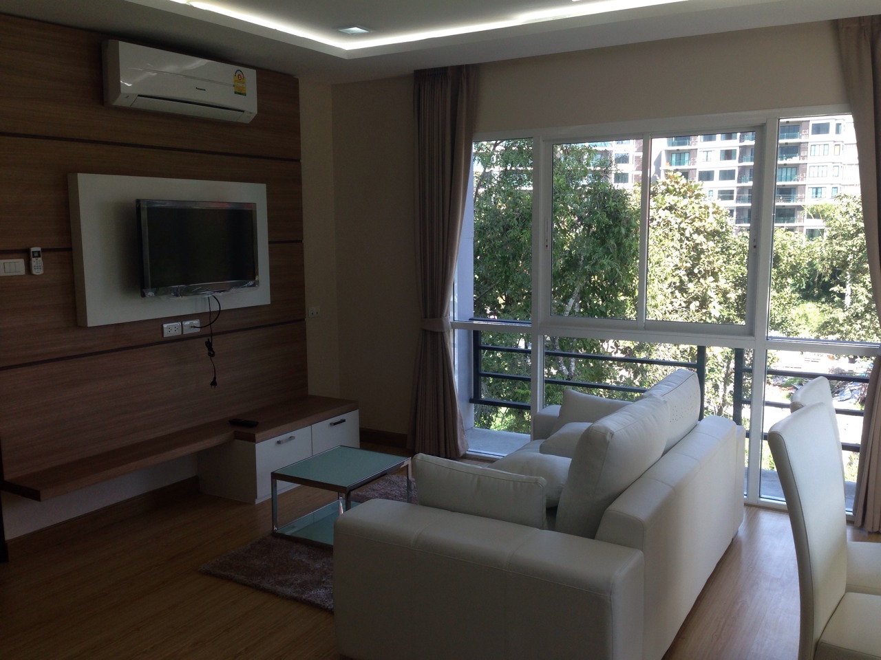 Chic View Condo - Image 6