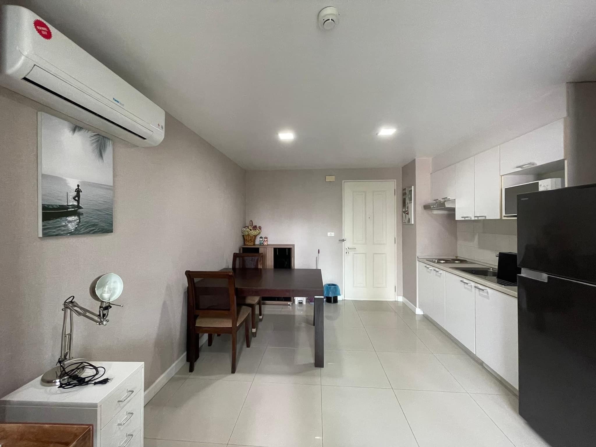 The Clover Thonglor - Image 2