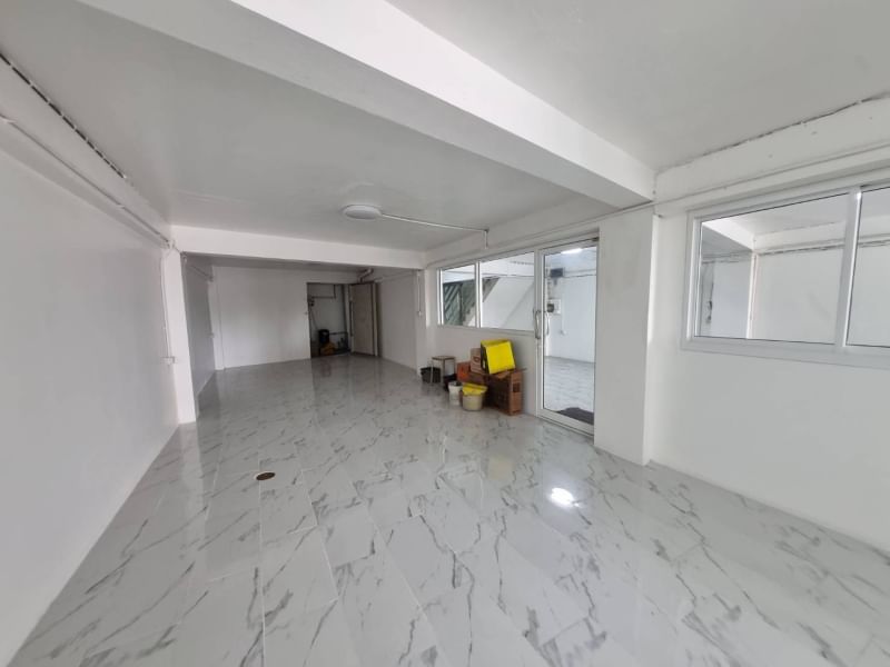  Retail Space  in Chong Nonsi, Yan Nawa, Bangkok - Image 2