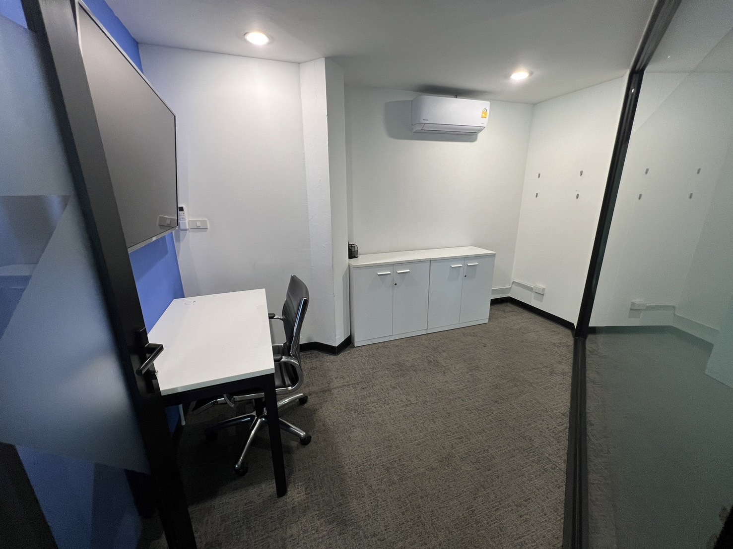  零售空间  在  - Image 13