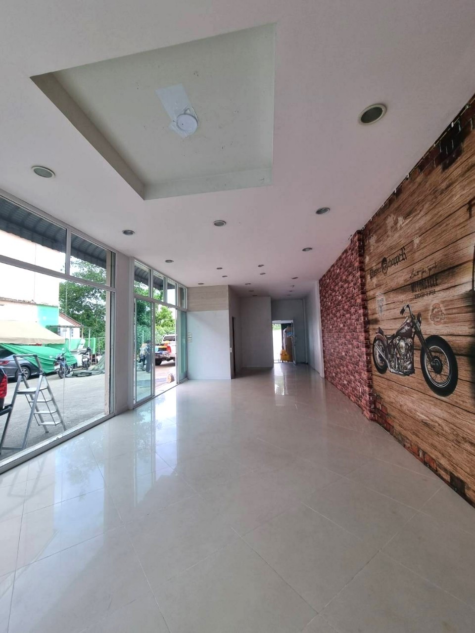  零售空间  在  - Image 3