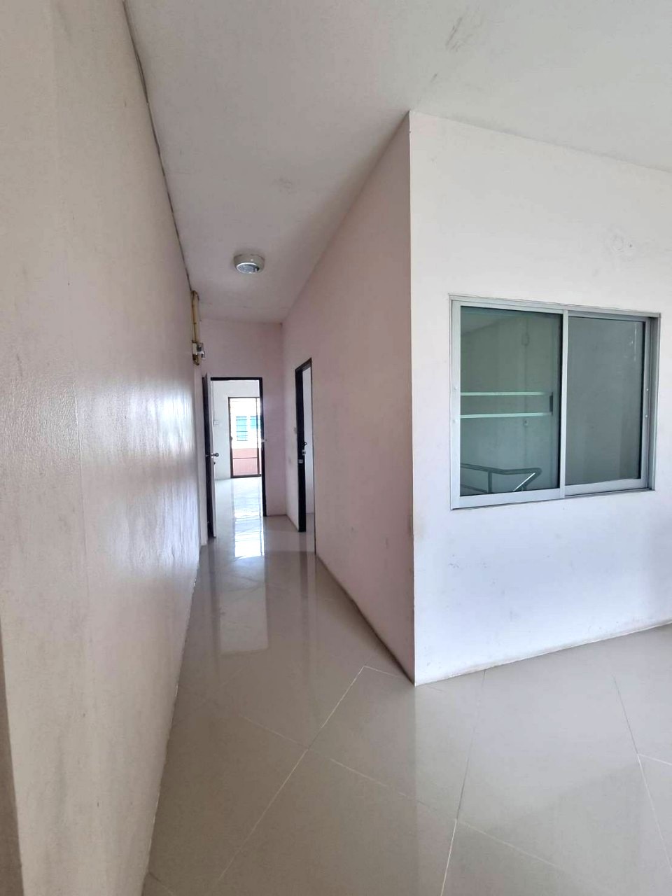  零售空间  在  - Image 5