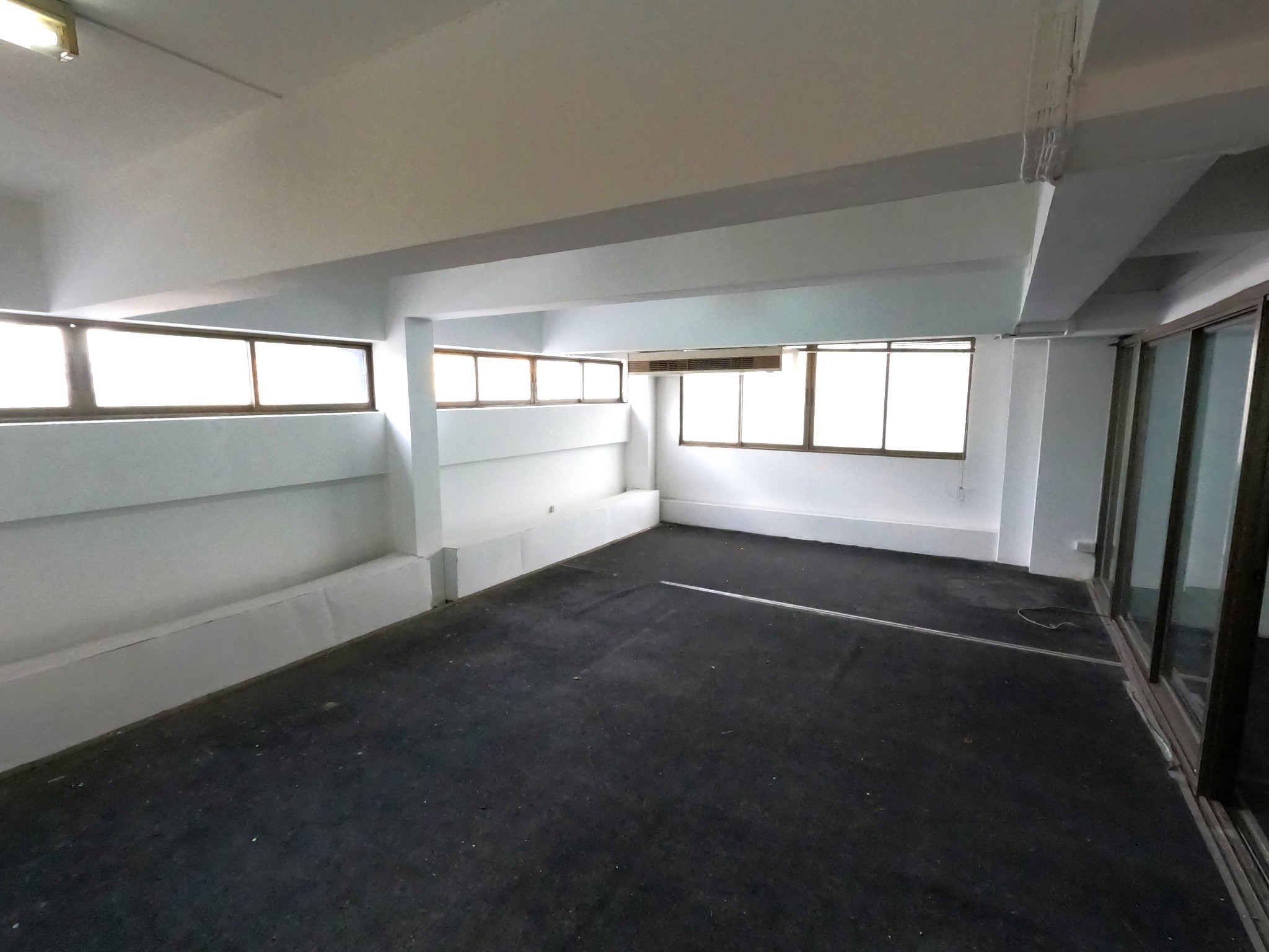  零售空间  在  - Image 14