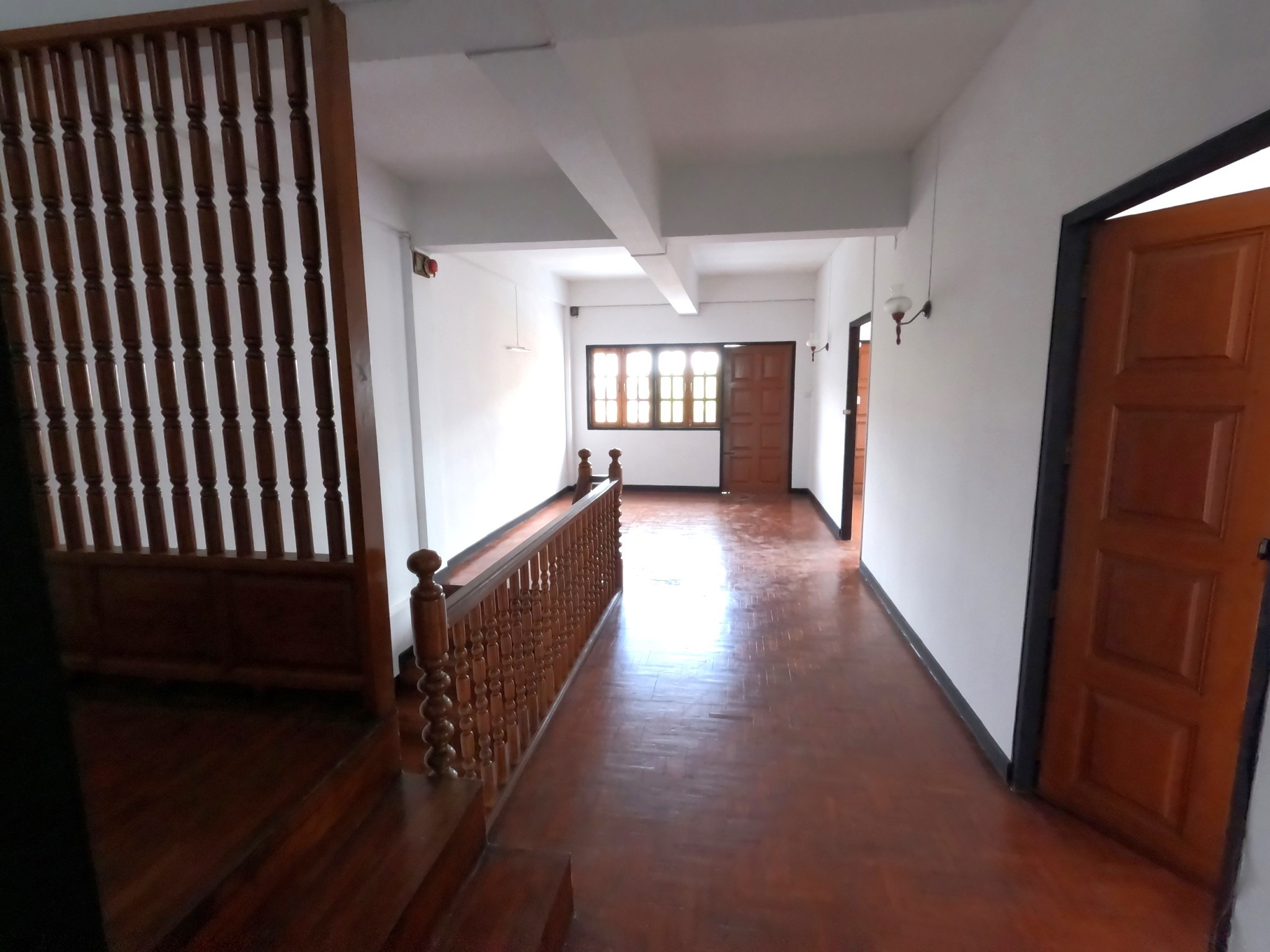  零售空间  在  - Image 11