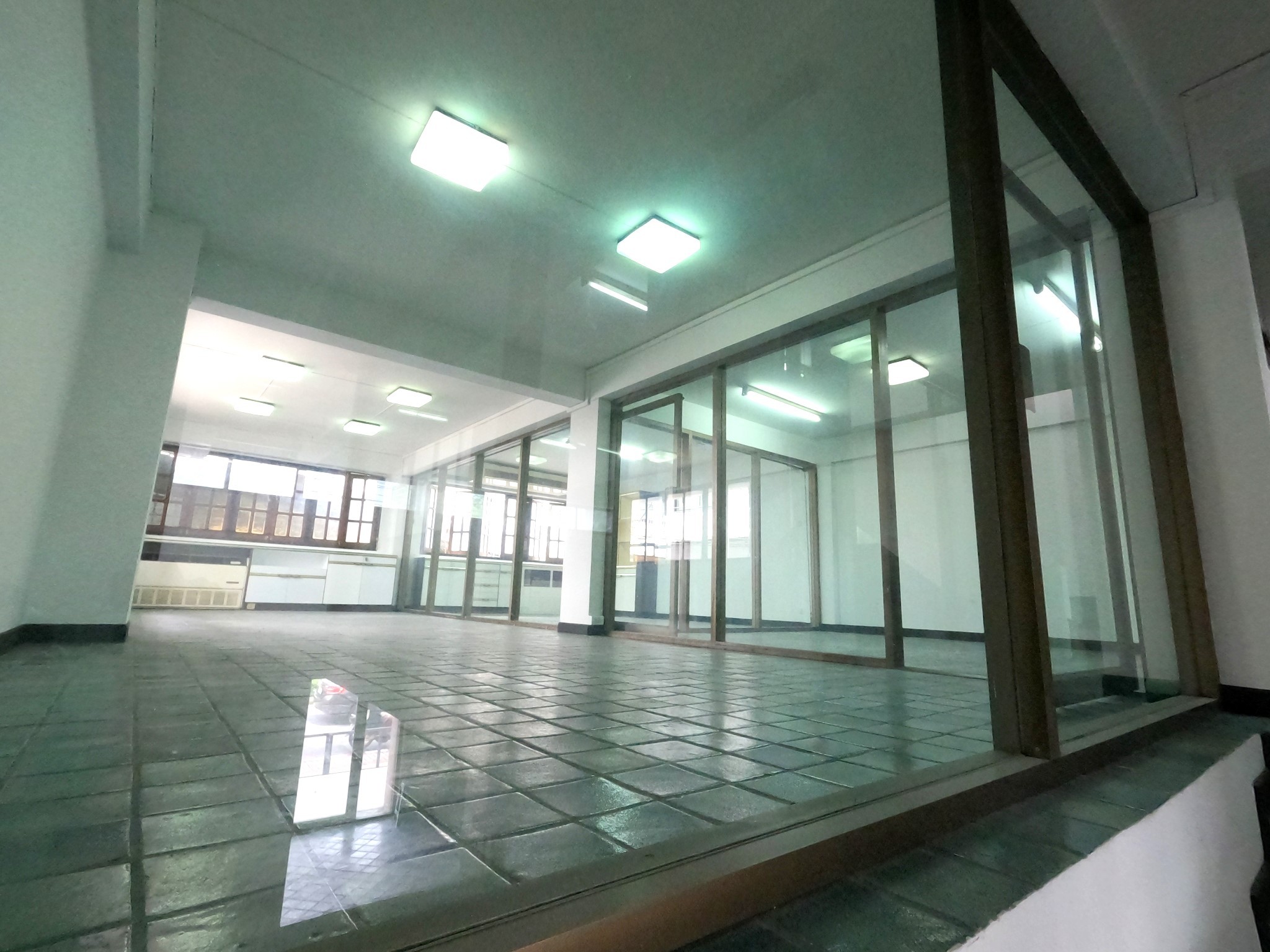  零售空间  在  - Image 22