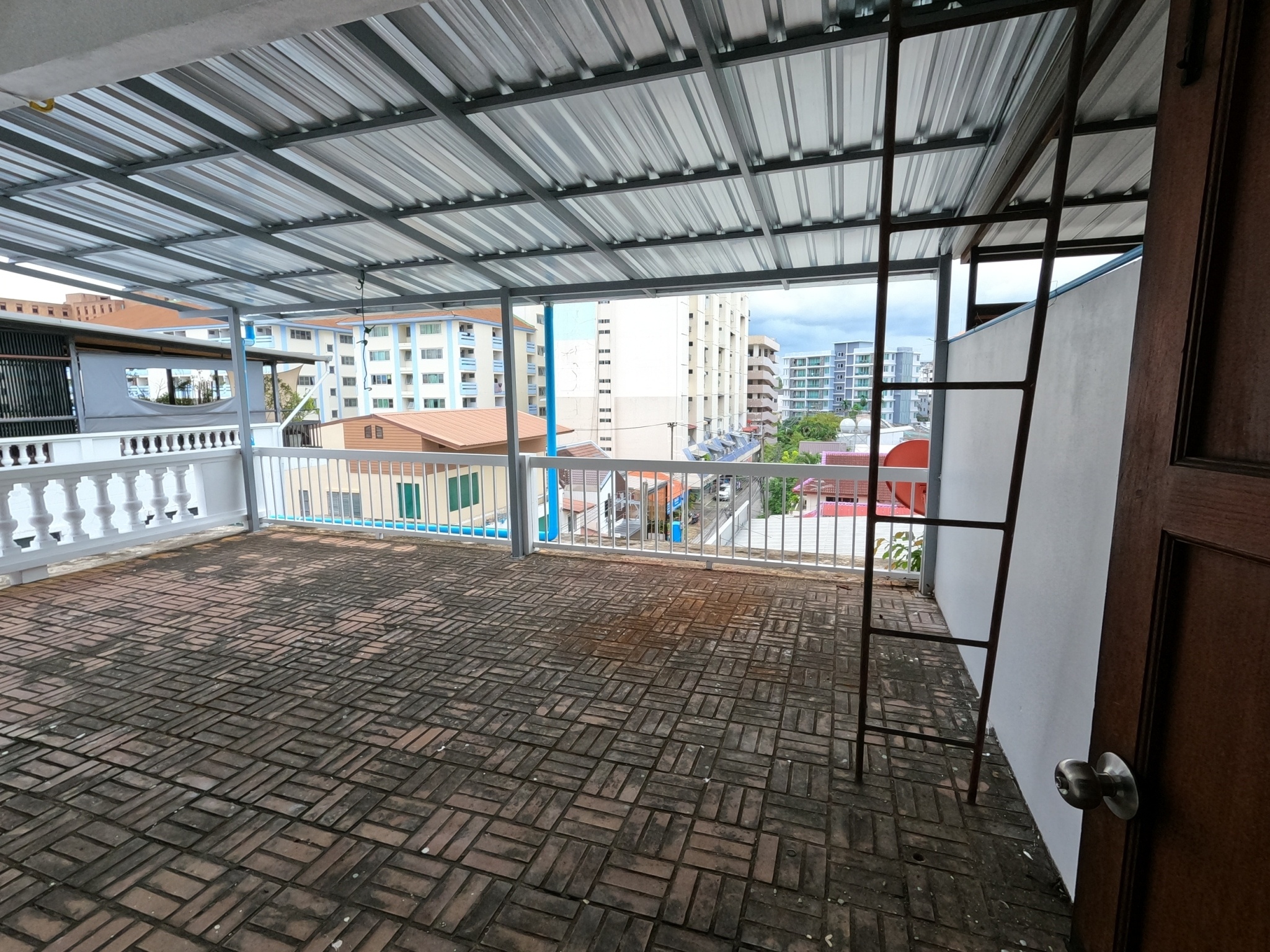  零售空间  在  - Image 23