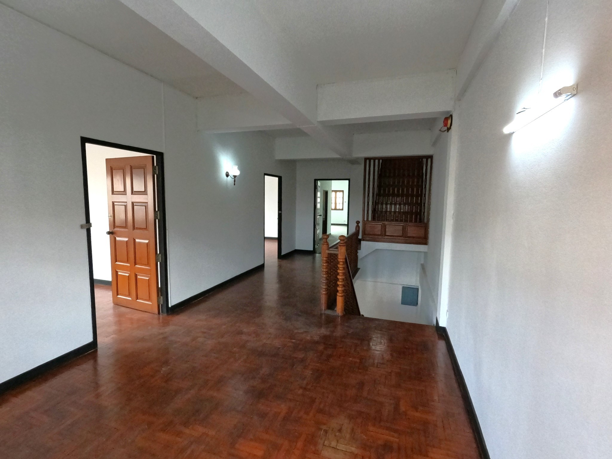  零售空间  在  - Image 7