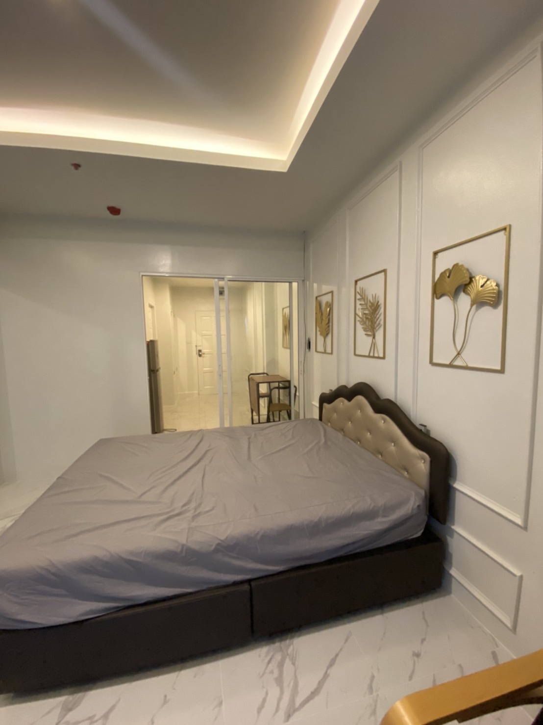 Convention Condo - Image 8