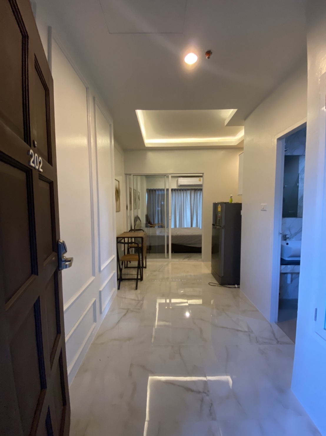 Convention Condo - Image 2
