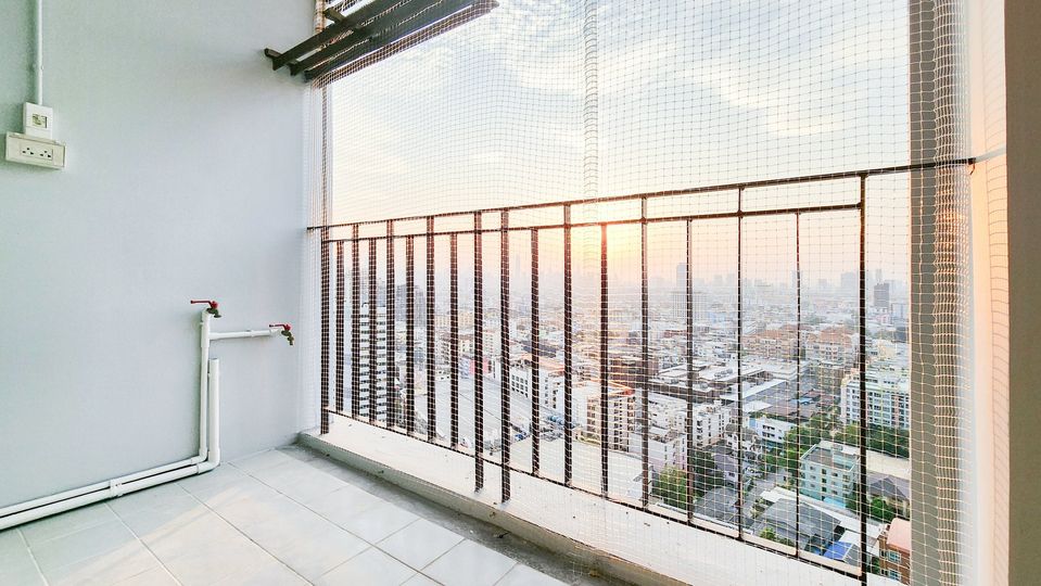 2 Bedroom Condo For Sale in Huai Khwang, Huai Khwang, Bangkok - Image 6