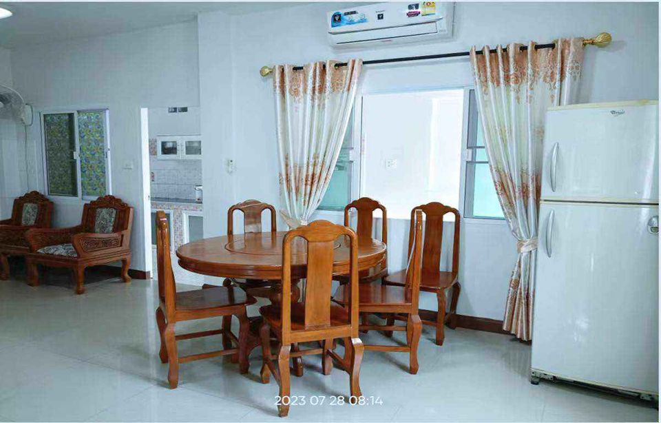 3 卧室 独立房屋 出租 在  - Image 1