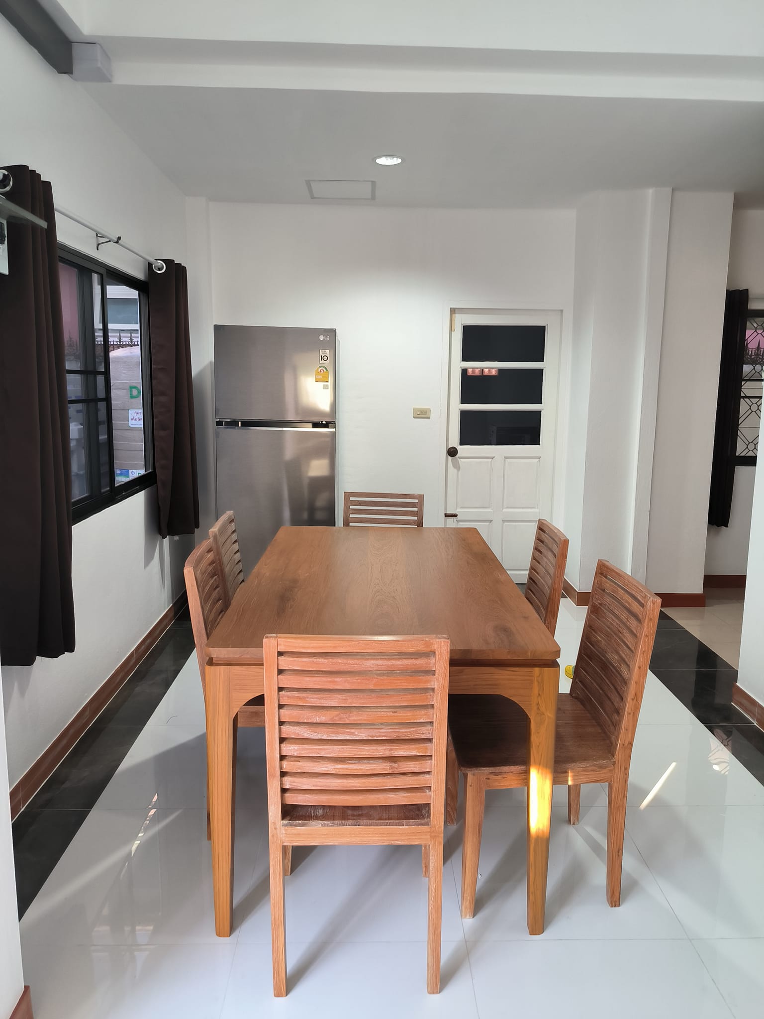 4 卧室 独立房屋 出租 在  - Image 9