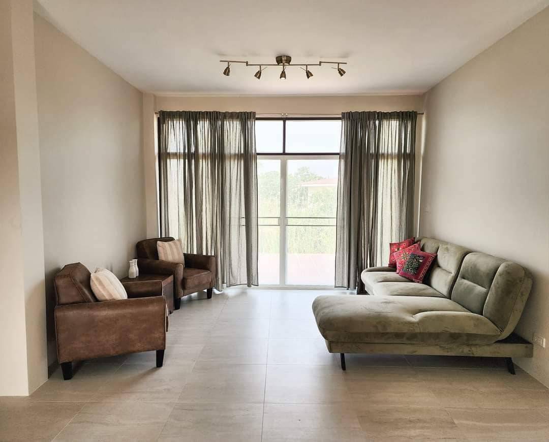 Lanna Lakeview - Image 2