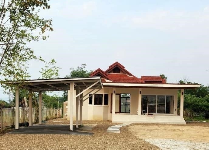 Lanna Lakeview - Image 1
