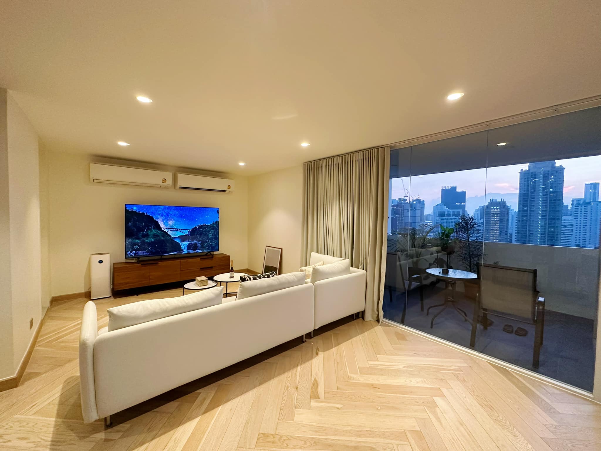2 Bedroom Condo For Sale in Khlong Tan Nuea, Vadhana, Bangkok - Image 5