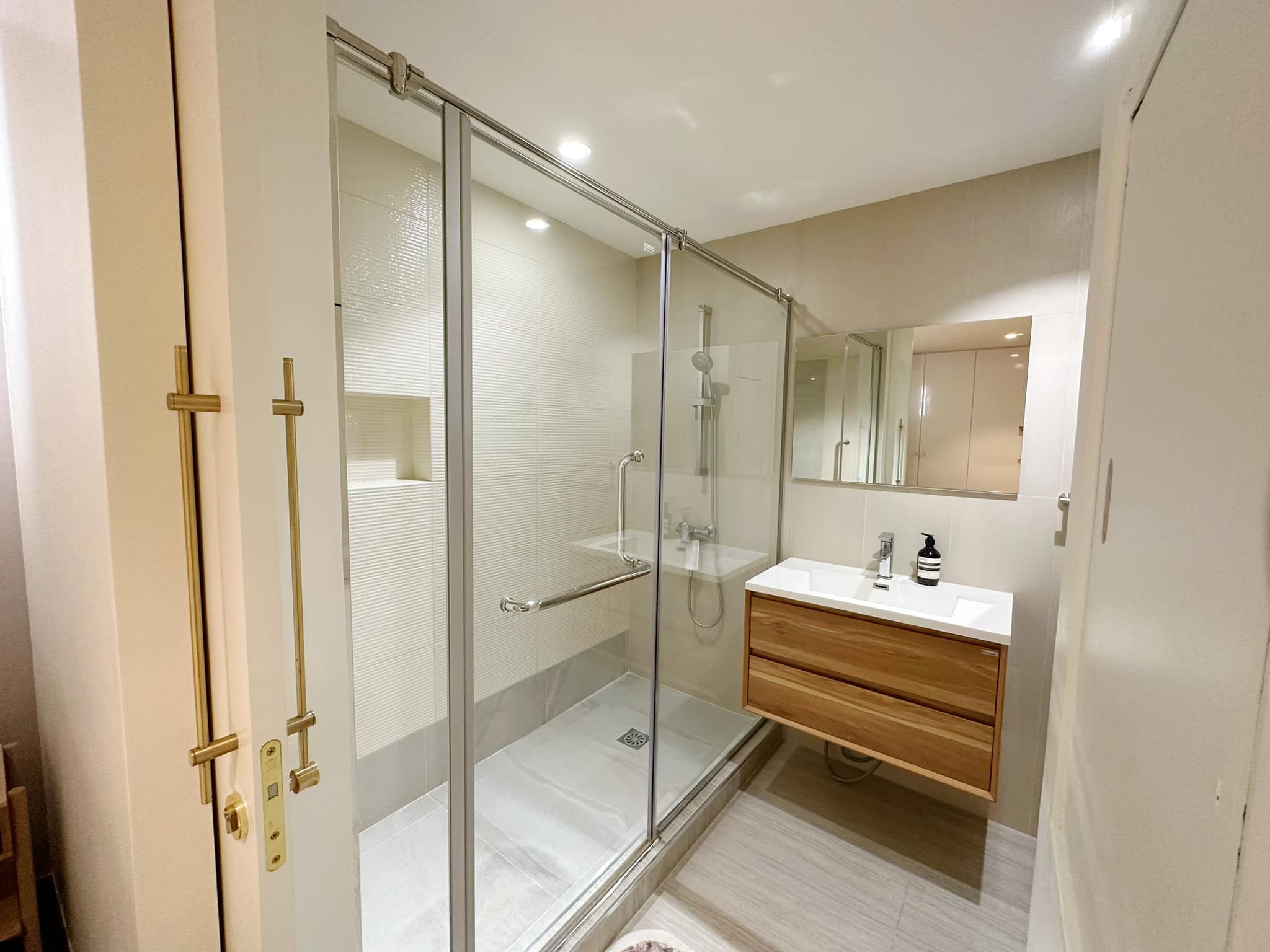 2 Bedroom Condo For Sale in Khlong Tan Nuea, Vadhana, Bangkok - Image 10