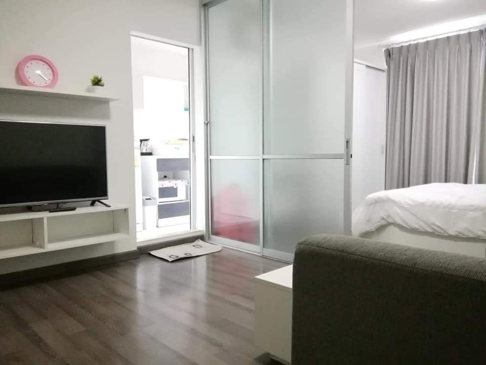 D VIENG Santitham - Image 2
