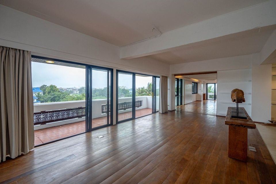 The Embassy House Condominium Chiang Mai - Image 3
