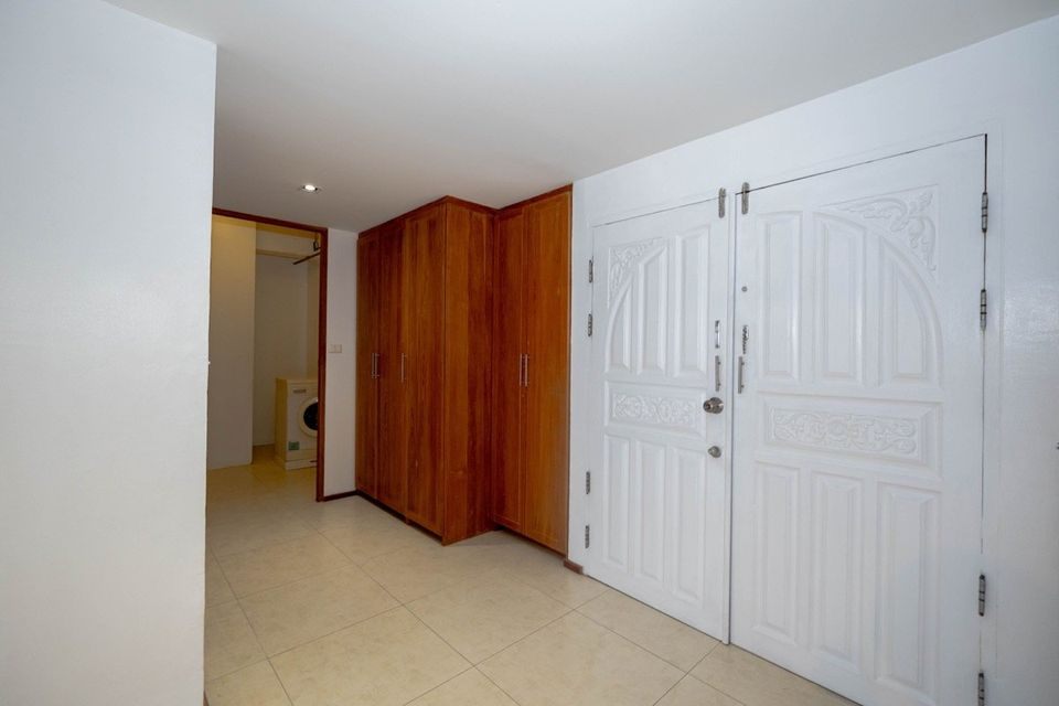 The Embassy House Condominium Chiang Mai - Image 8