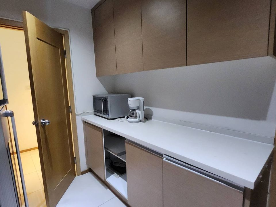 The Empire Place - Image 4