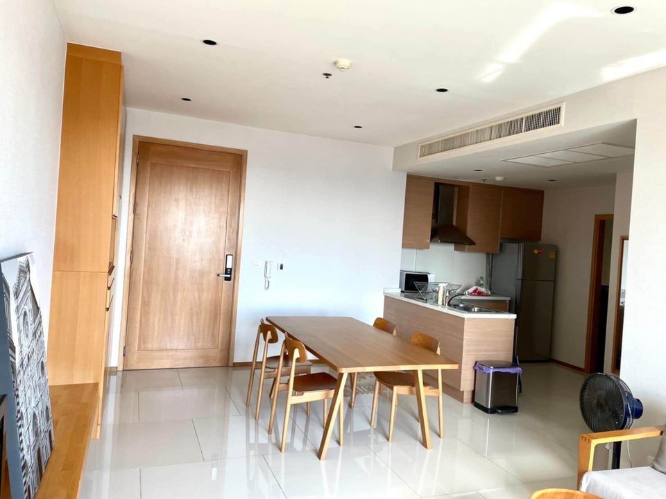 The Emporio Place - Image 2