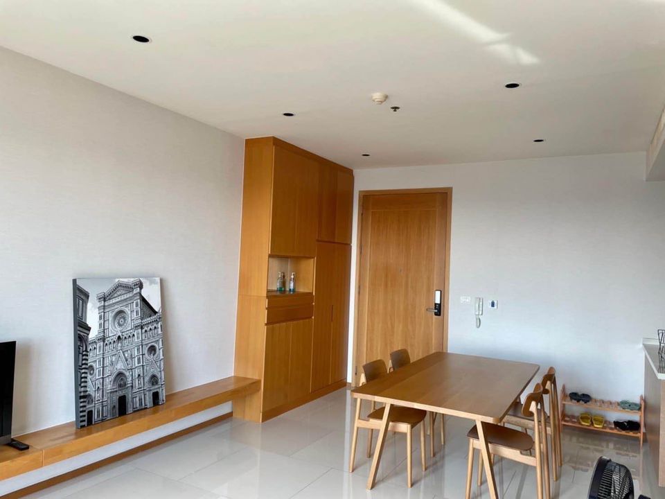 The Emporio Place - Image 8