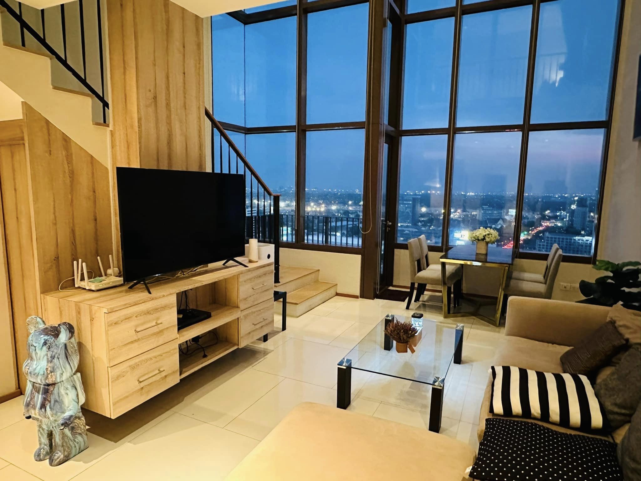 The Emporio Place - Image 3