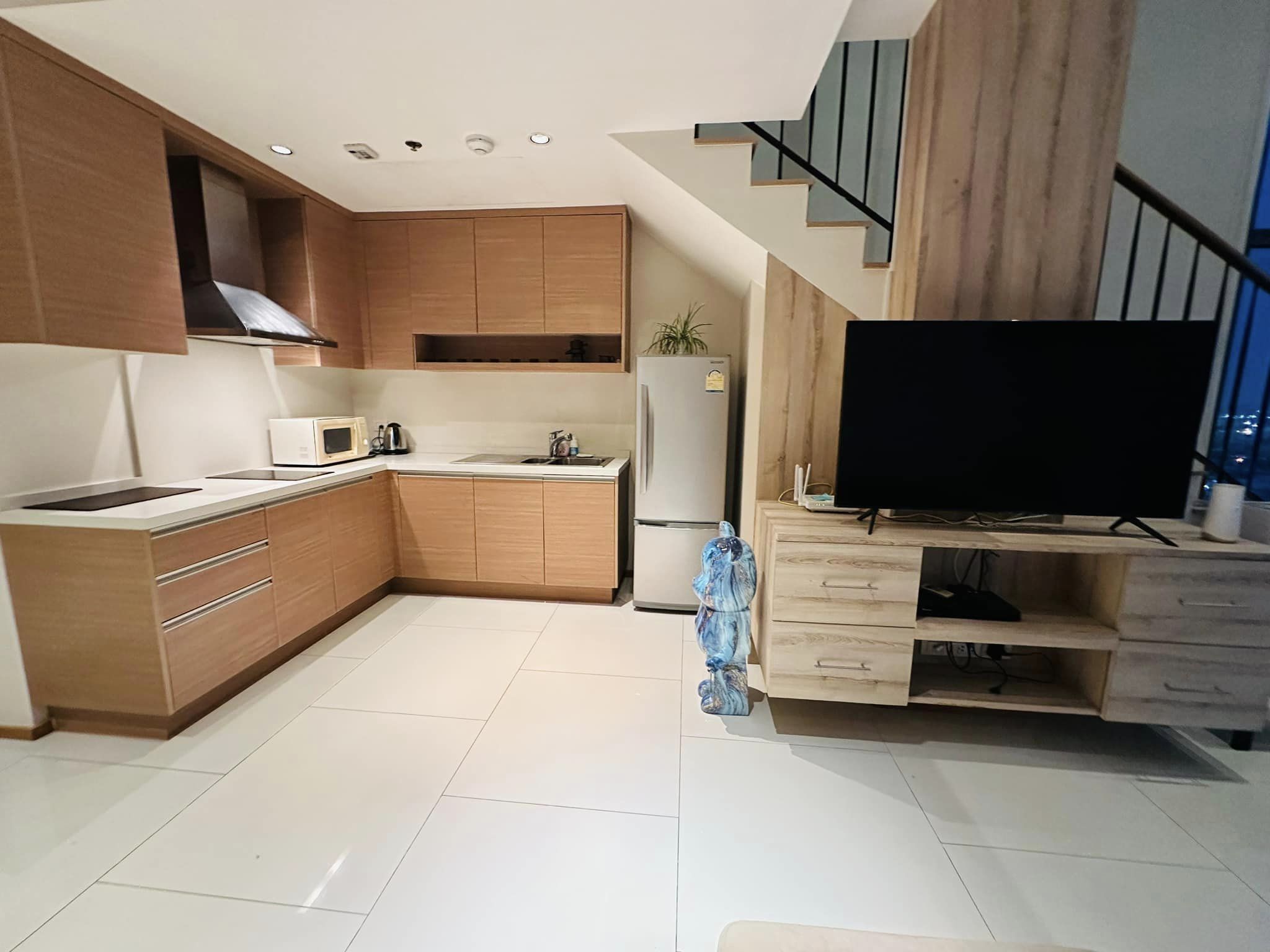 The Emporio Place - Image 13
